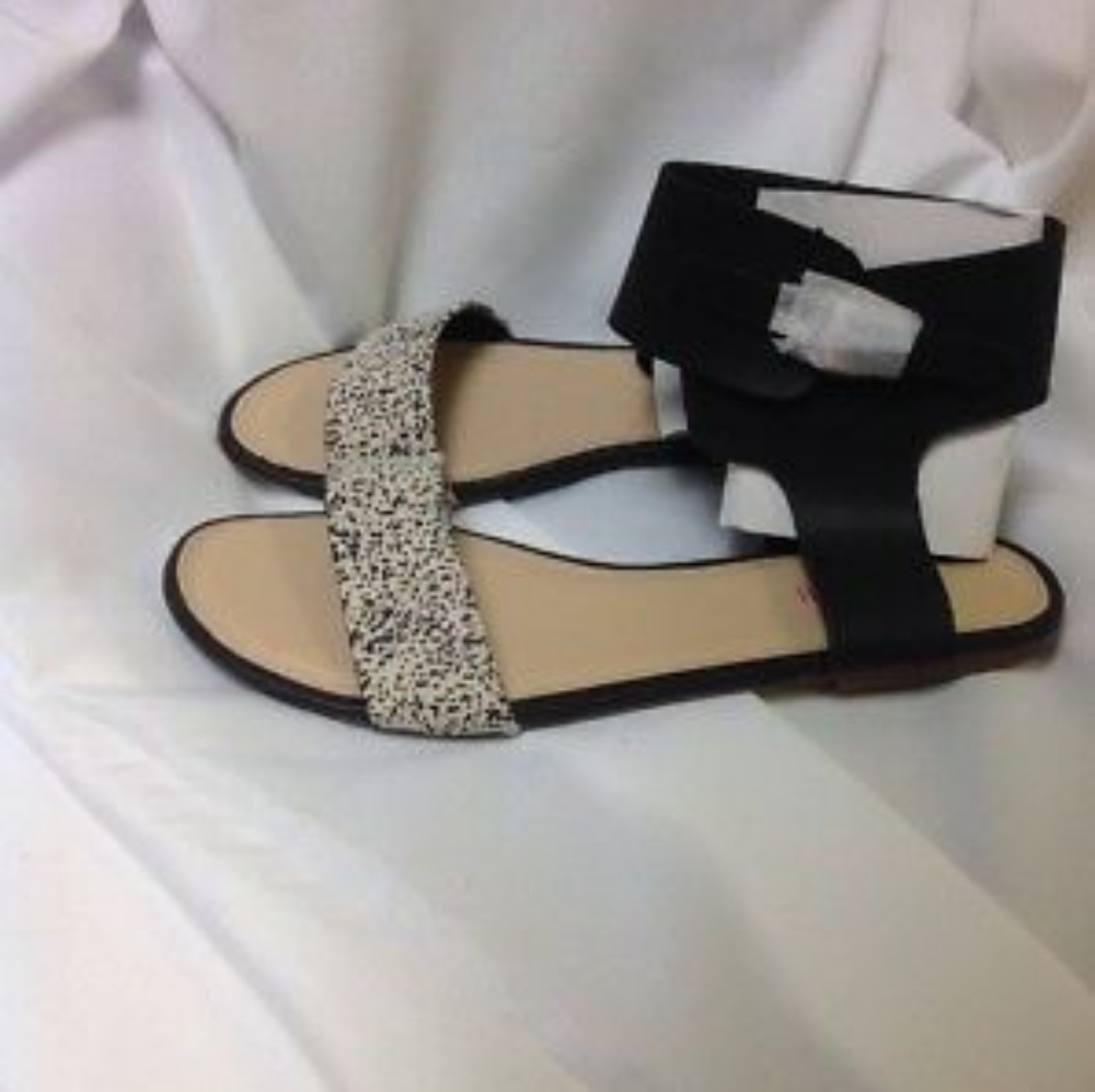 JustFab Jennika Black Strap Sandals